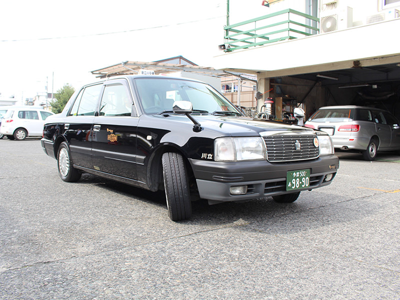 運行前の車両点検